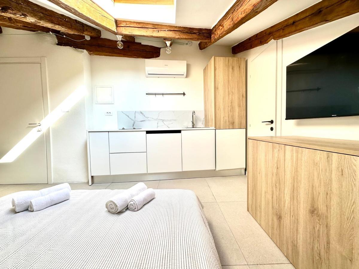 Damir Skomina Apartments Koper Exterior photo