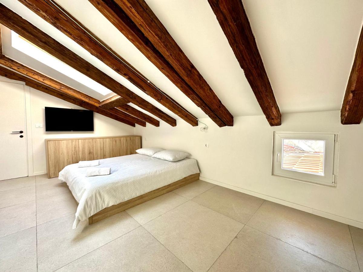 Damir Skomina Apartments Koper Exterior photo
