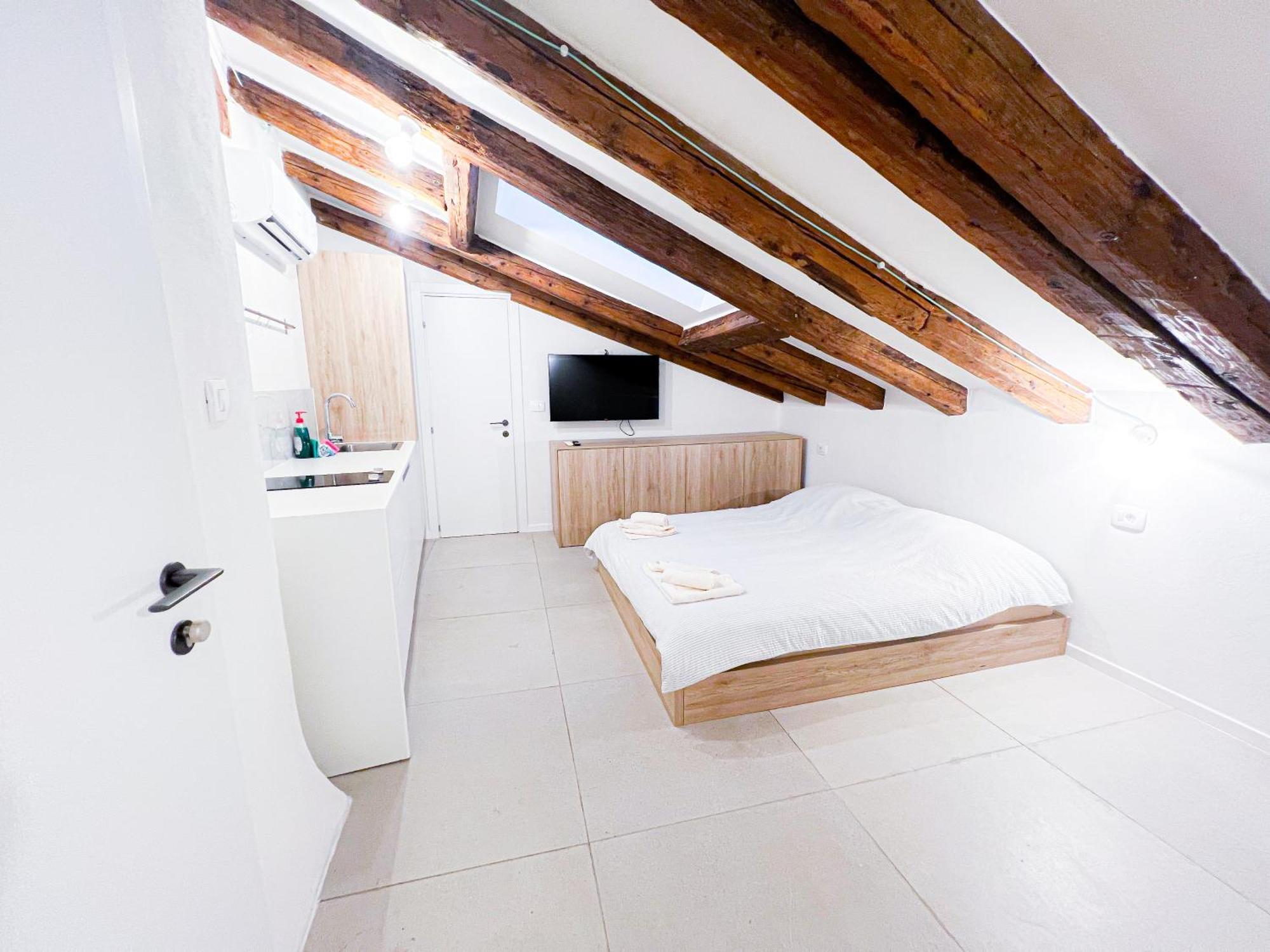 Damir Skomina Apartments Koper Exterior photo